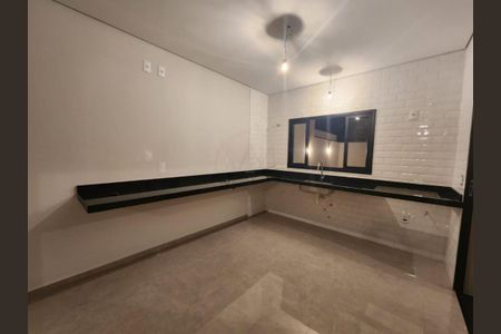 Casa à venda com 145m², 3 quartos e 3 vagas