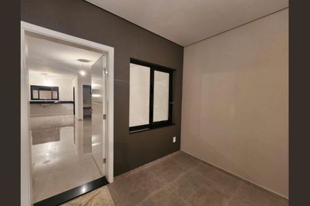 Casa à venda com 145m², 3 quartos e 3 vagas