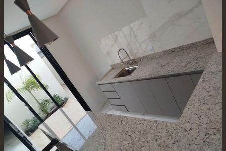 Casa à venda com 2 quartos, 78m² em Parque Jambeiro, Campinas