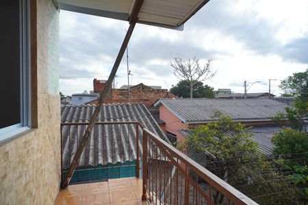 Casa para alugar com 36m², 2 quartos e 1 vaga Casa para alugar com 36m², 2 quartos e 1 vagaVaranda