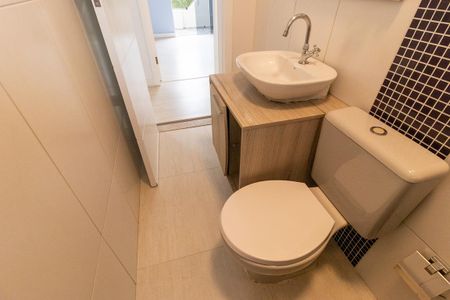 Casa à venda com 217m², 4 quartos e 3 vagasBanheiro Social