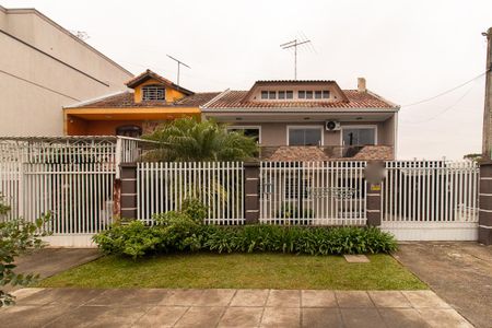 Casa à venda com 217m², 4 quartos e 3 vagasFachada