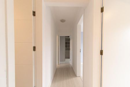 Casa à venda com 217m², 4 quartos e 3 vagasCorredor