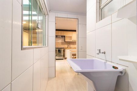 Casa à venda com 217m², 4 quartos e 3 vagasÁrea de Serviço
