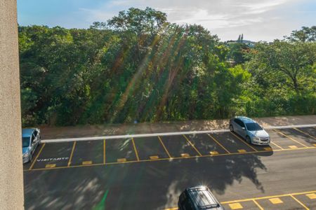 Vista Sala  de apartamento para alugar com 2 quartos, 44m² em Loteamento Jardim das Estâncias, Sumaré