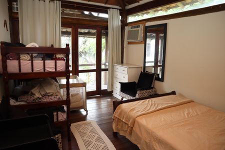 Casa à venda com 500m², 3 quartos e 2 vagasQuarto 2