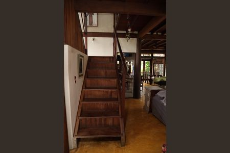 Casa à venda com 500m², 3 quartos e 2 vagasCorredor
