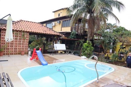 Casa à venda com 500m², 3 quartos e 2 vagasÁrea comum