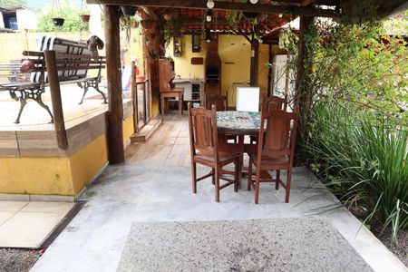 Casa à venda com 500m², 3 quartos e 2 vagasÁrea comum