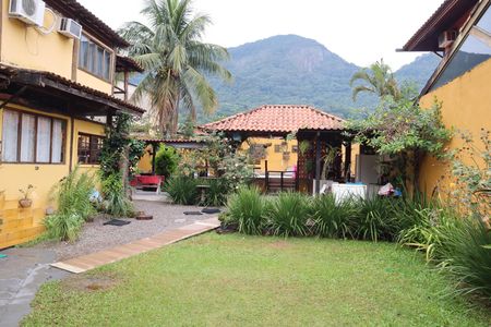 Casa à venda com 500m², 3 quartos e 2 vagasÁrea comum