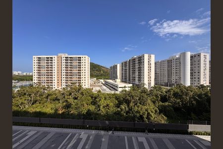 Apartamento à venda com 65m², 3 quartos e 1 vagaCozinha e Área de Serviço - Vista