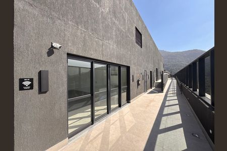 Apartamento à venda com 65m², 3 quartos e 1 vagaÁrea comum