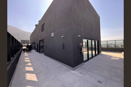 Apartamento à venda com 65m², 3 quartos e 1 vagaÁrea comum