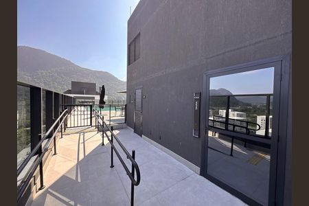 Apartamento à venda com 65m², 3 quartos e 1 vagaÁrea comum