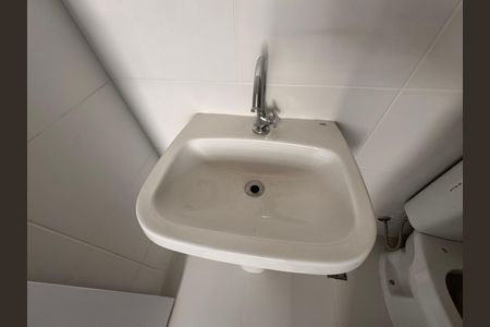 Apartamento à venda com 65m², 3 quartos e 1 vagaSuíte - Banheiro