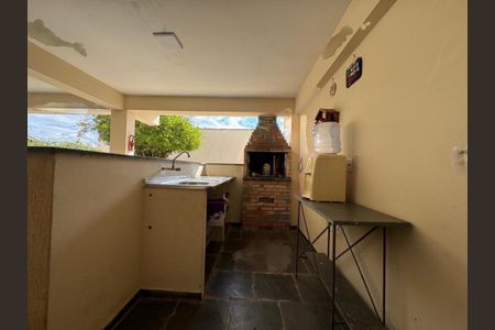 Casa à venda com 167m², 3 quartos e 4 vagas
