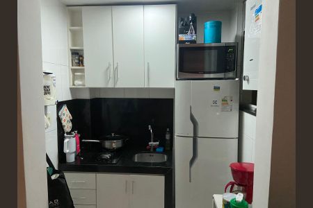 Cozinha de apartamento à venda com 1 quarto, 36m² em Copacabana, Rio de Janeiro