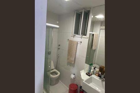 Apartamento à venda com 36m², 1 quarto e sem vaga Apartamento à venda com 36m², 1 quarto e sem vagaBanheiro