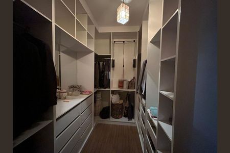 Casa à venda com 110m², 3 quartos e 2 vagas