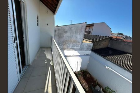 Casa à venda com 110m², 3 quartos e 2 vagas