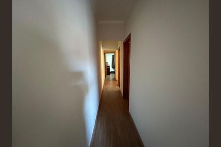 Casa à venda com 110m², 3 quartos e 2 vagas