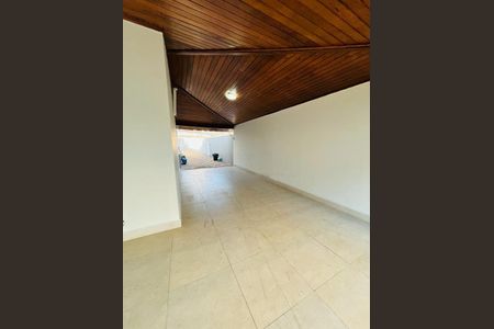 Casa para alugar com 2 quartos, 860m² em Parque Taquaral, Campinas