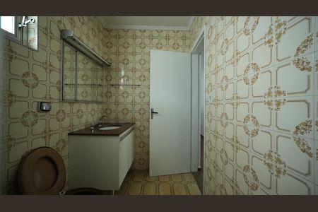 Casa para alugar com 299m², 3 quartos e 4 vagasBanheiro Social