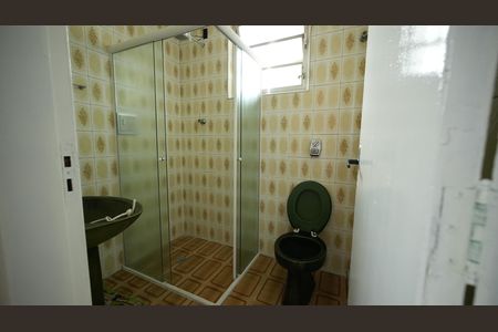 Casa para alugar com 299m², 3 quartos e 4 vagasBanheiro da Suite