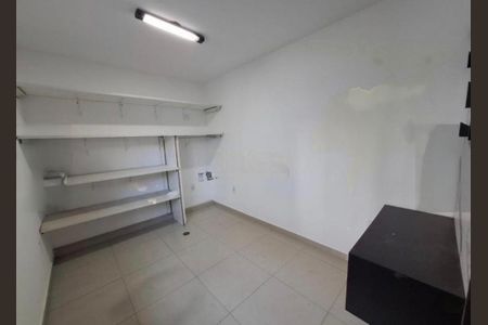 Casa à venda com 165m², 3 quartos e 2 vagas