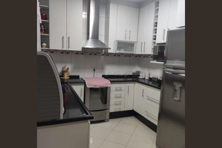 Casa à venda com 126m², 3 quartos e 3 vagas