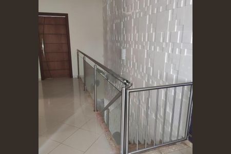 Casa à venda com 126m², 3 quartos e 3 vagas