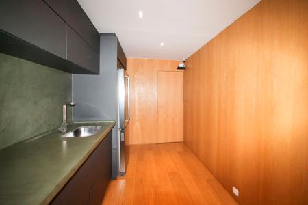 Apartamento à venda com 240m², 3 quartos e 4 vagas Apartamento à venda com 240m², 3 quartos e 4 vagasCozinha
