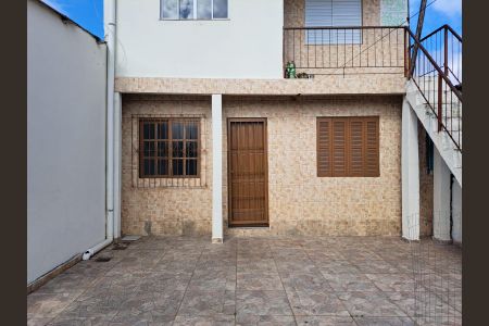 Casa para alugar com 36m², 2 quartos e 1 vaga Casa para alugar com 36m², 2 quartos e 1 vagaFachada Interna