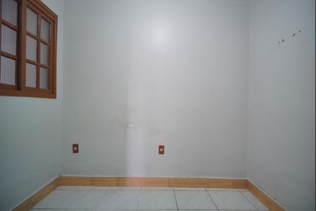 Quarto 2 de casa para alugar com 2 quartos, 36m² em Sarandi, Porto Alegre