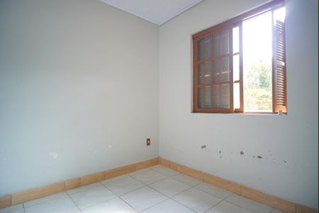 Quarto 1 de casa para alugar com 2 quartos, 36m² em Sarandi, Porto Alegre