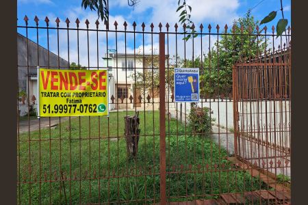 Casa para alugar com 36m², 2 quartos e 1 vaga Casa para alugar com 36m², 2 quartos e 1 vagaFachada da Casa