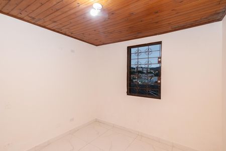 Sala de casa para alugar com 1 quarto, 24m² em Vila Pedra Branca, São Paulo