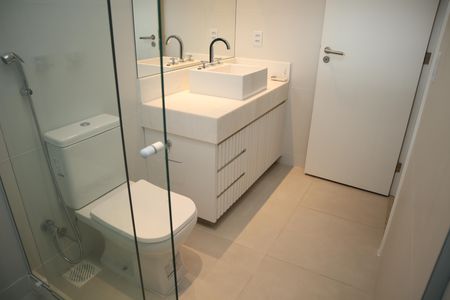 Casa de condomínio para alugar com 271m², 4 quartos e 3 vagasbanheiro 3