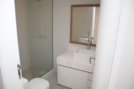 Casa de condomínio para alugar com 271m², 4 quartos e 3 vagasbanheiro 1 terreo