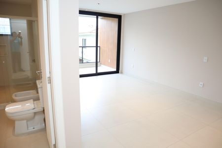 Casa de condomínio para alugar com 271m², 4 quartos e 3 vagasquarto suite  4
