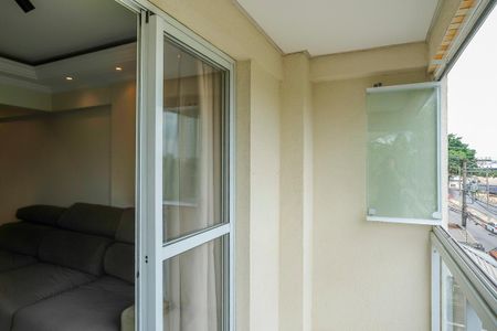 Apartamento à venda com 75m², 2 quartos e 1 vagaVaranda