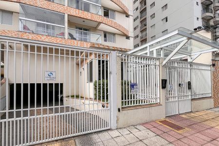 Apartamento à venda com 75m², 2 quartos e 1 vagaFachada + plaquinha