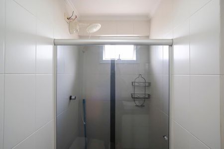 Apartamento à venda com 75m², 2 quartos e 1 vagaBanheiro da suíte