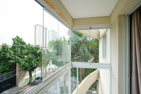 Apartamento à venda com 75m², 2 quartos e 1 vagaVaranda