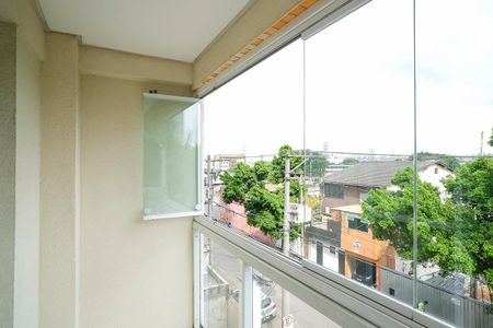 Apartamento à venda com 75m², 2 quartos e 1 vagaVaranda