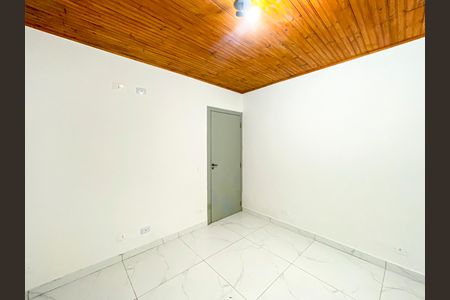 Casa para alugar com 24m², 1 quarto e sem vagaQuarto