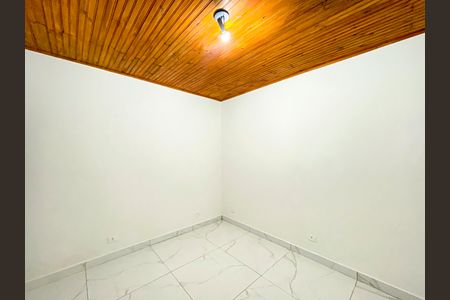Quarto de casa para alugar com 1 quarto, 24m² em Vila Pedra Branca, São Paulo