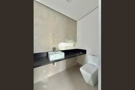 Casa à venda com 267m², 4 quartos e 4 vagas Casa à venda com 267m², 4 quartos e 4 vagasFoto 22