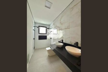 Casa à venda com 267m², 4 quartos e 4 vagas Casa à venda com 267m², 4 quartos e 4 vagasFoto 19