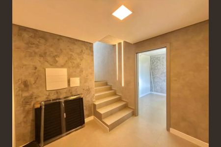 Casa à venda com 267m², 4 quartos e 4 vagas Casa à venda com 267m², 4 quartos e 4 vagasFoto 08